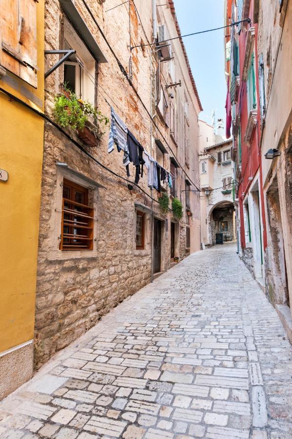 Cozy Garzoto Studios Rovinj Exterior photo