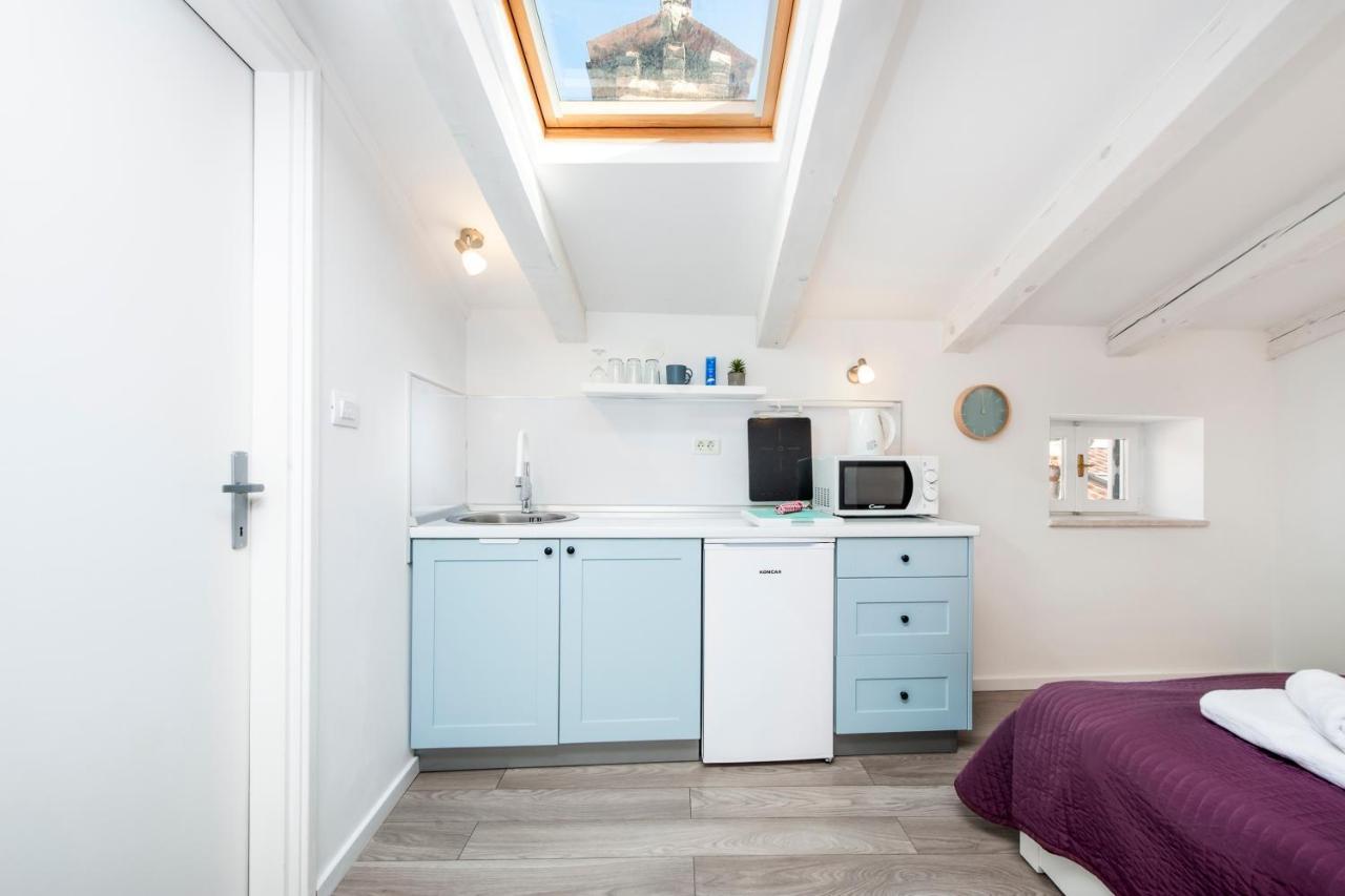 Cozy Garzoto Studios Rovinj Exterior photo